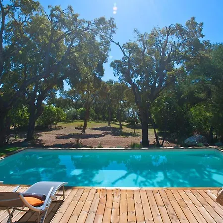 Villa Sleeps 6 Pool Air Con Wifi Pinarellu